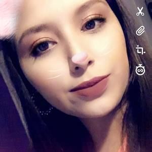 Meet your Posher, Kari